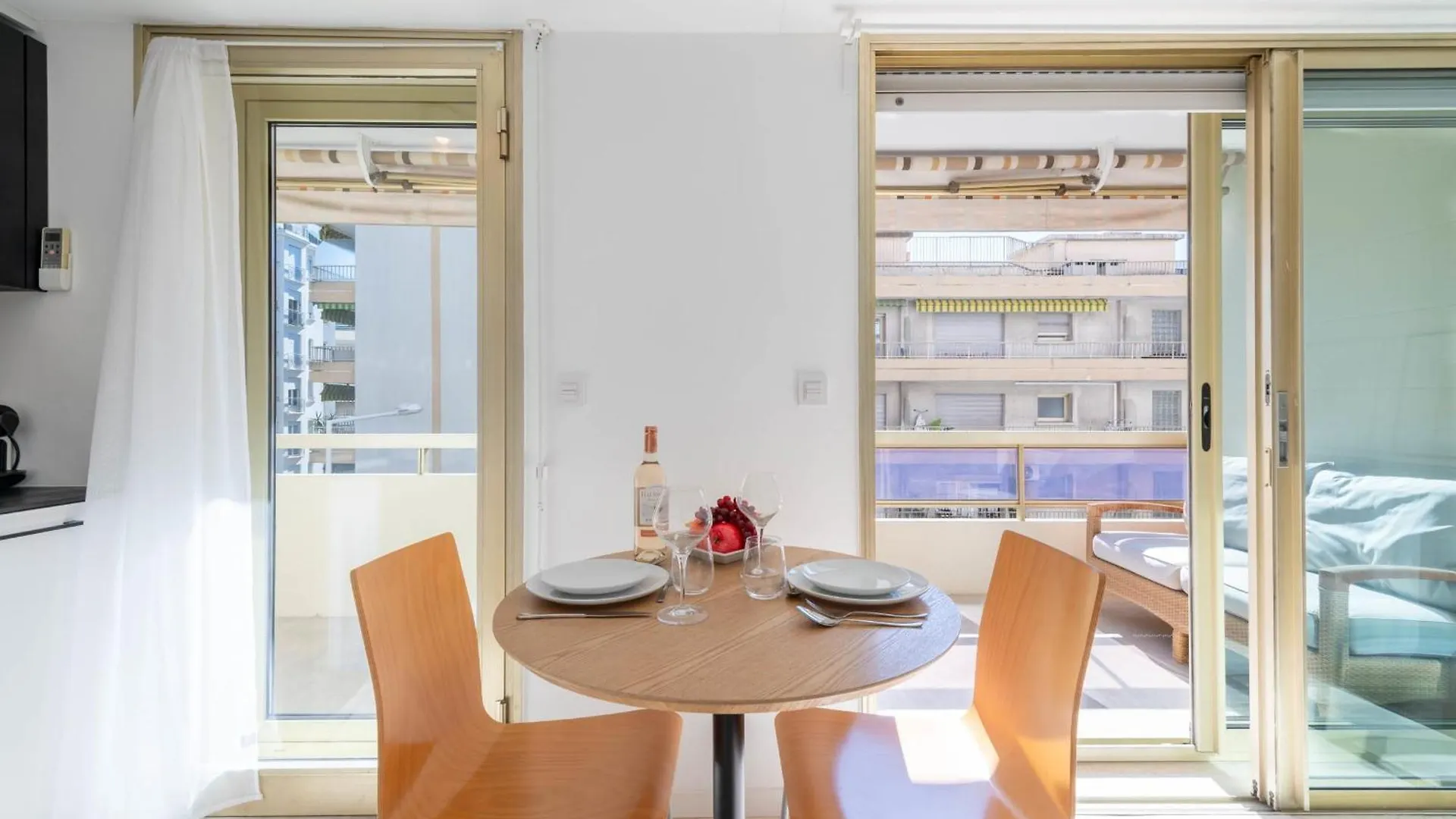 Studio With Terrace 2 Minutes From La Croisette Cannes France