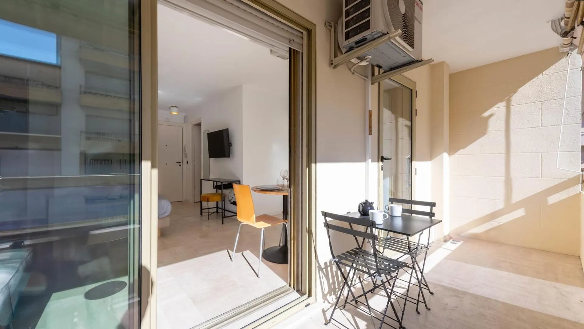 Studio With Terrace 2 Minutes From La Croisette Cannes