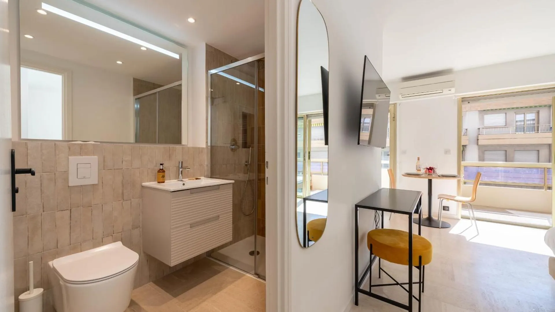 Apartment Studio With Terrace 2 Minutes From La Croisette Cannes France
