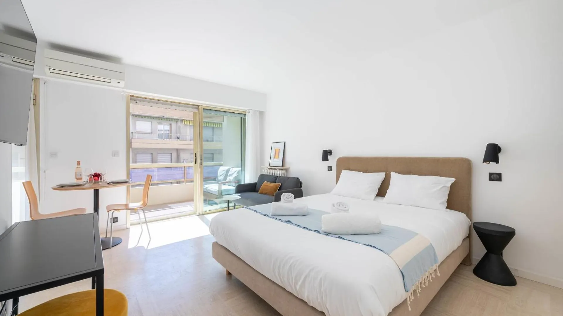 Apartment Studio With Terrace 2 Minutes From La Croisette Cannes
